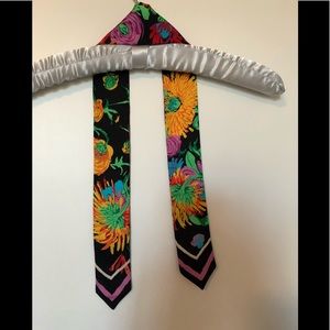 Gucci for Ken Scott Neck Bow